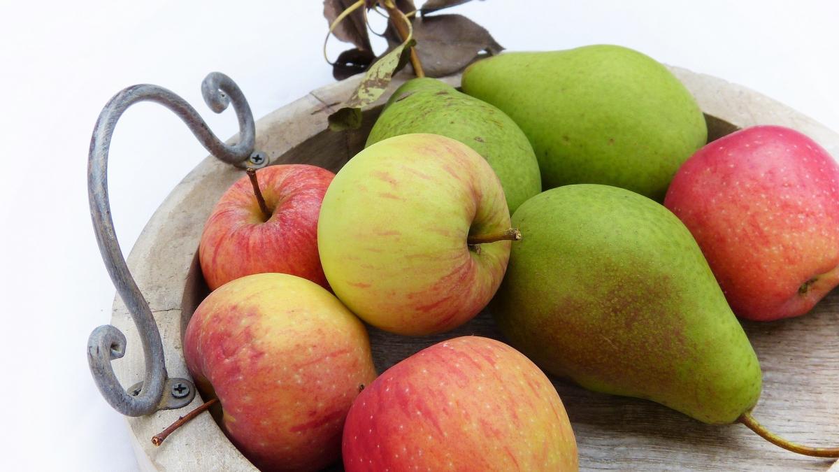 Southern Hemisphere Apple and Pear Forecast Revised After Adverse